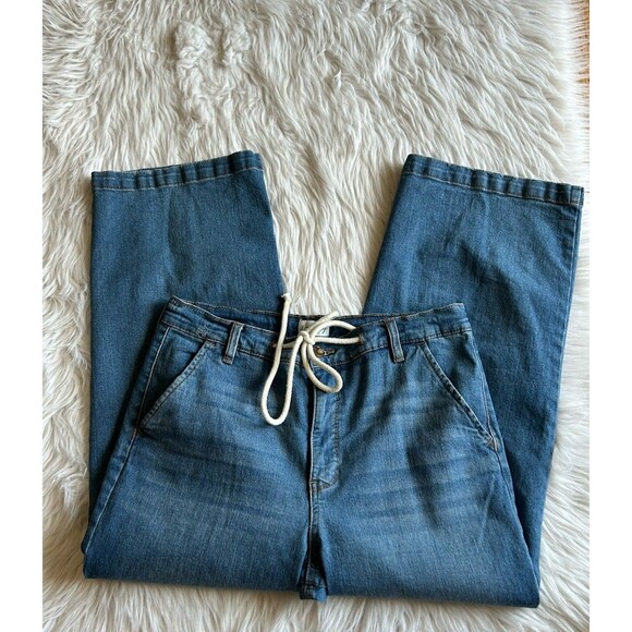 Wonderly Women's Size 10 Cropped Wide Leg Medium Wash Ankle Jeans - Picture 3 of 7